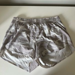 ATHLETA SHORTS